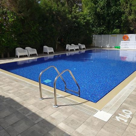 Sea Krystel 603 Apartment Ларнака Екстериор снимка