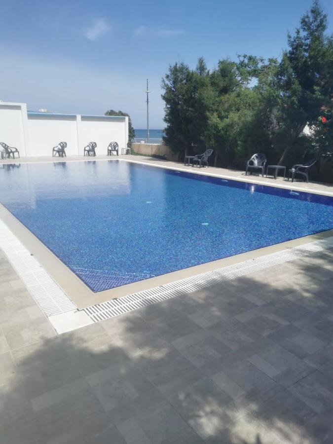 Sea Krystel 603 Apartment Ларнака Екстериор снимка